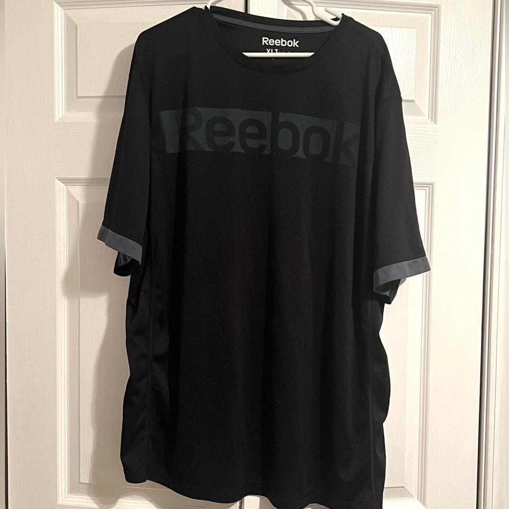 Men’s Reebok Tshirt Size XLT